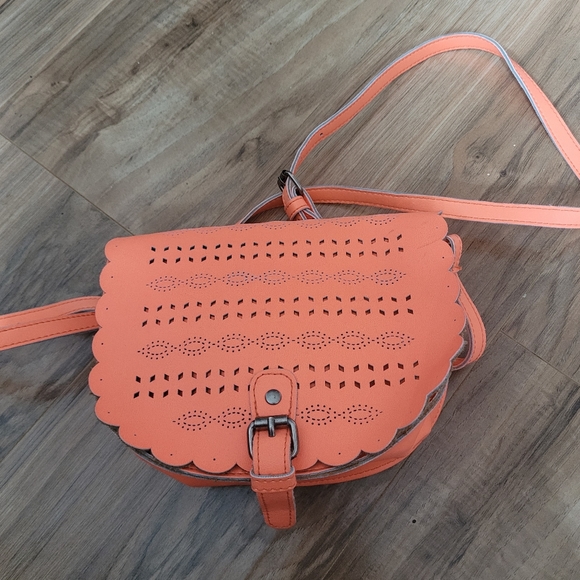 American Eagle Cute Crossbody Purse - Picture 2 of 8